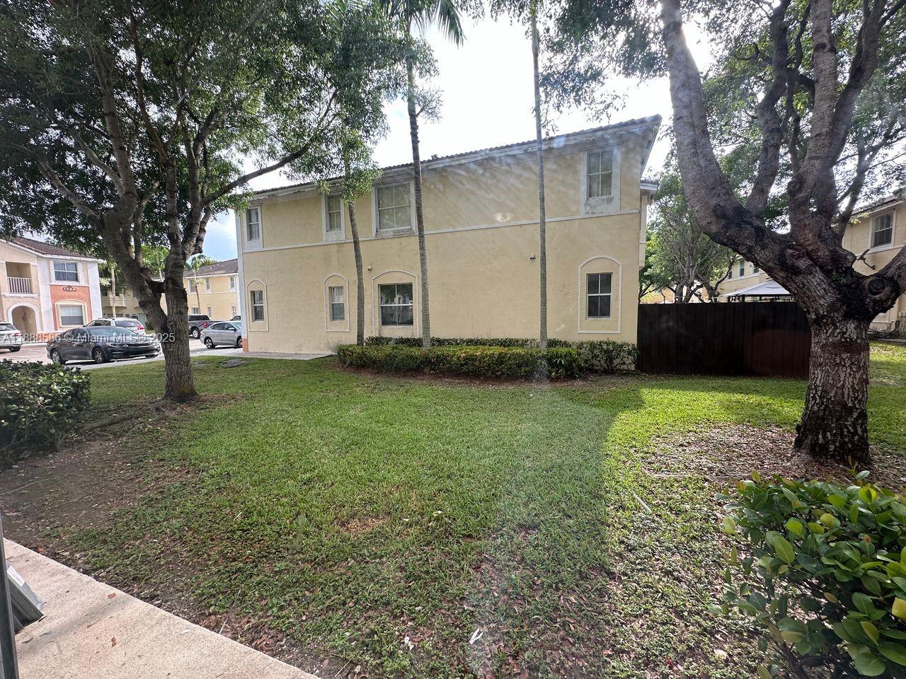 2524 Southeast 16th Road, Unit 102 Homestead, FL 33035 - Photo 5 of 21