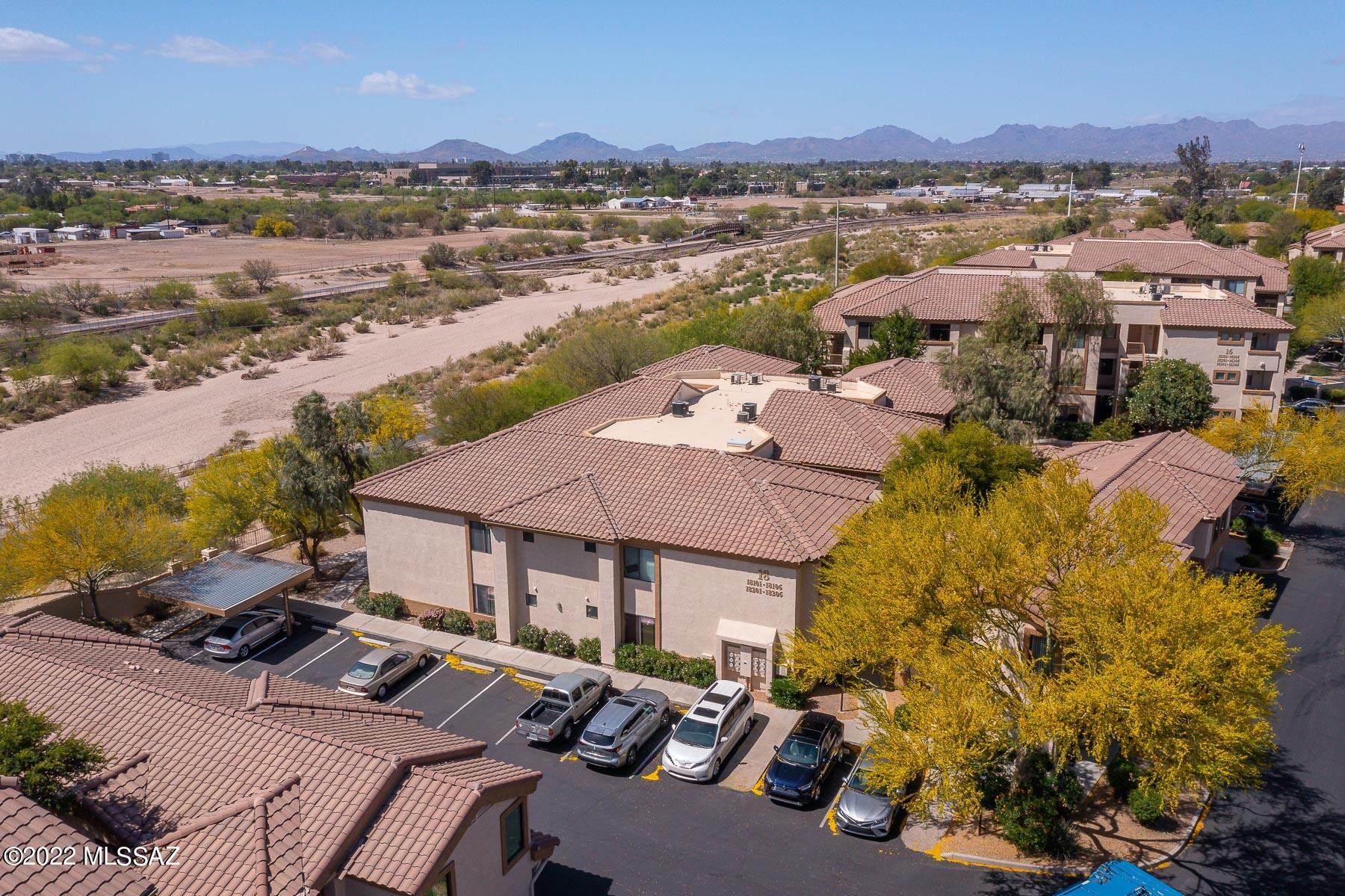 2550 East River Road, Unit 18204 Tucson, AZ 85718 - Photo 1 of 46