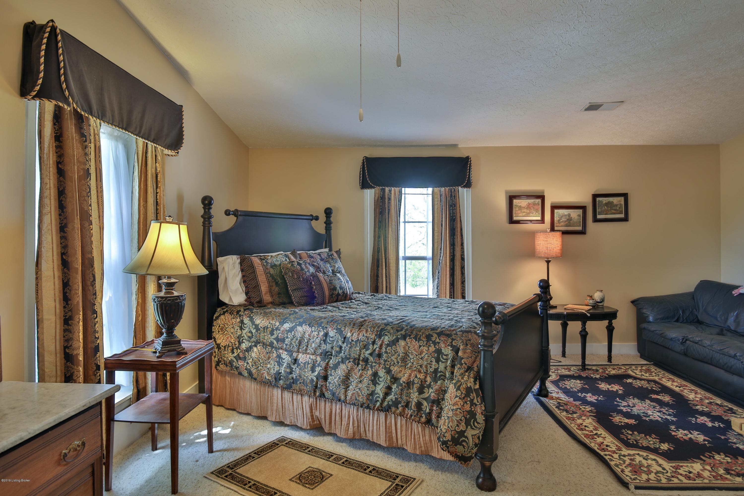 3205 Springfield Road Bloomfield, KY 40008 - Photo 25 of 43 Pinot Room