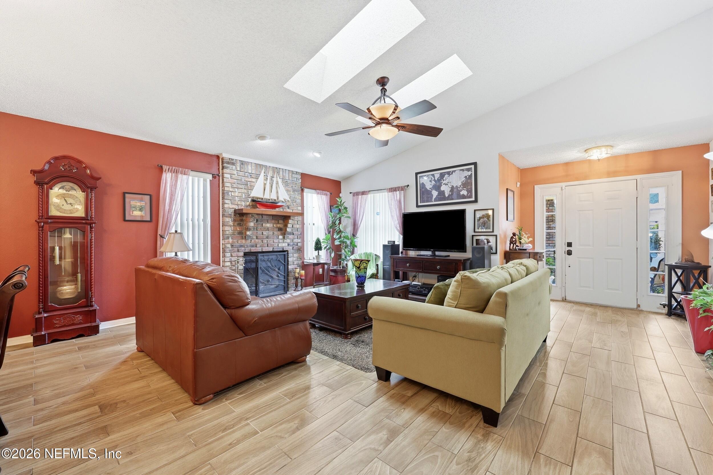 5440 Spring Brook Road Jacksonville, FL 32277 - Photo 7 of 38 9_the real estateographers_008