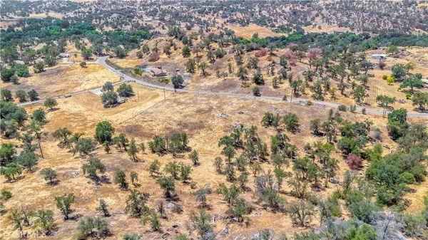 $52,000 | 0 Feather Lane, Squaw Valley, CA 93675