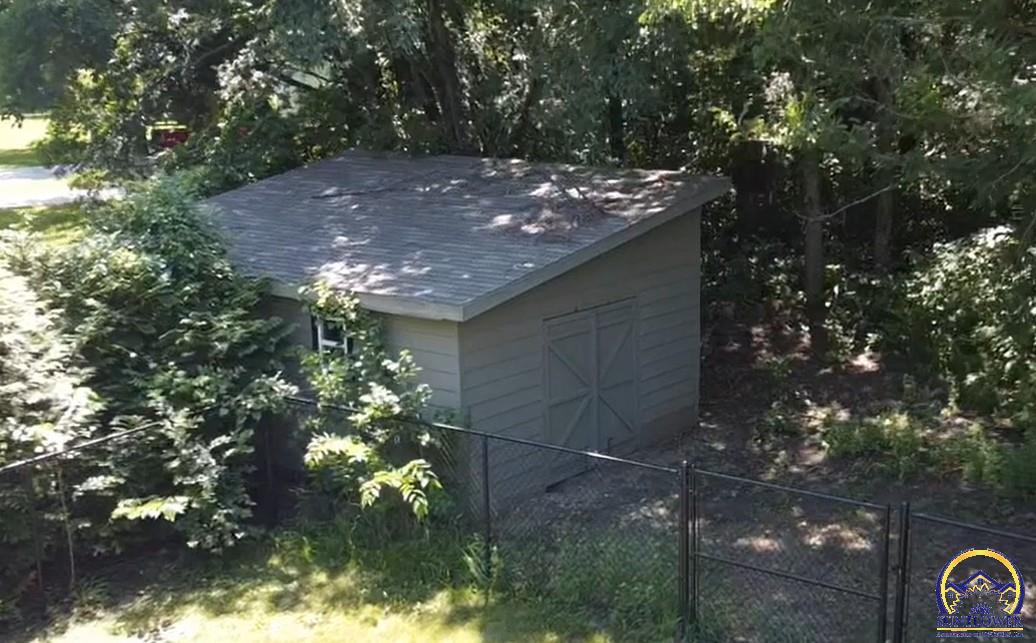 4415 Southeast West Edge Road Topeka, KS 66609 - Photo 90 of 98