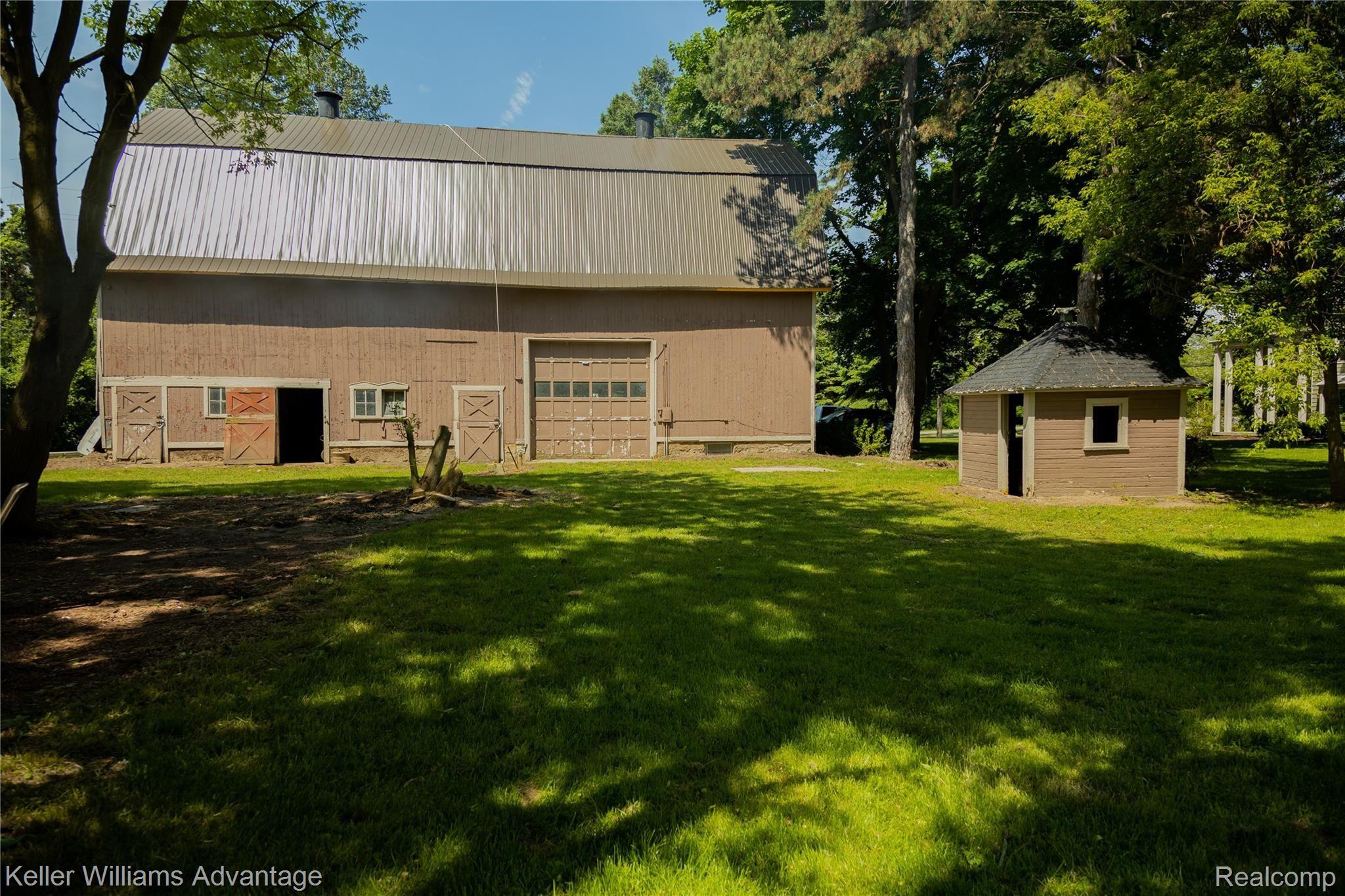 26850 Halsted Road Farmington, MI 48331 - Photo 12 of 75 DEAN _ Farmington Hills-11.jpg