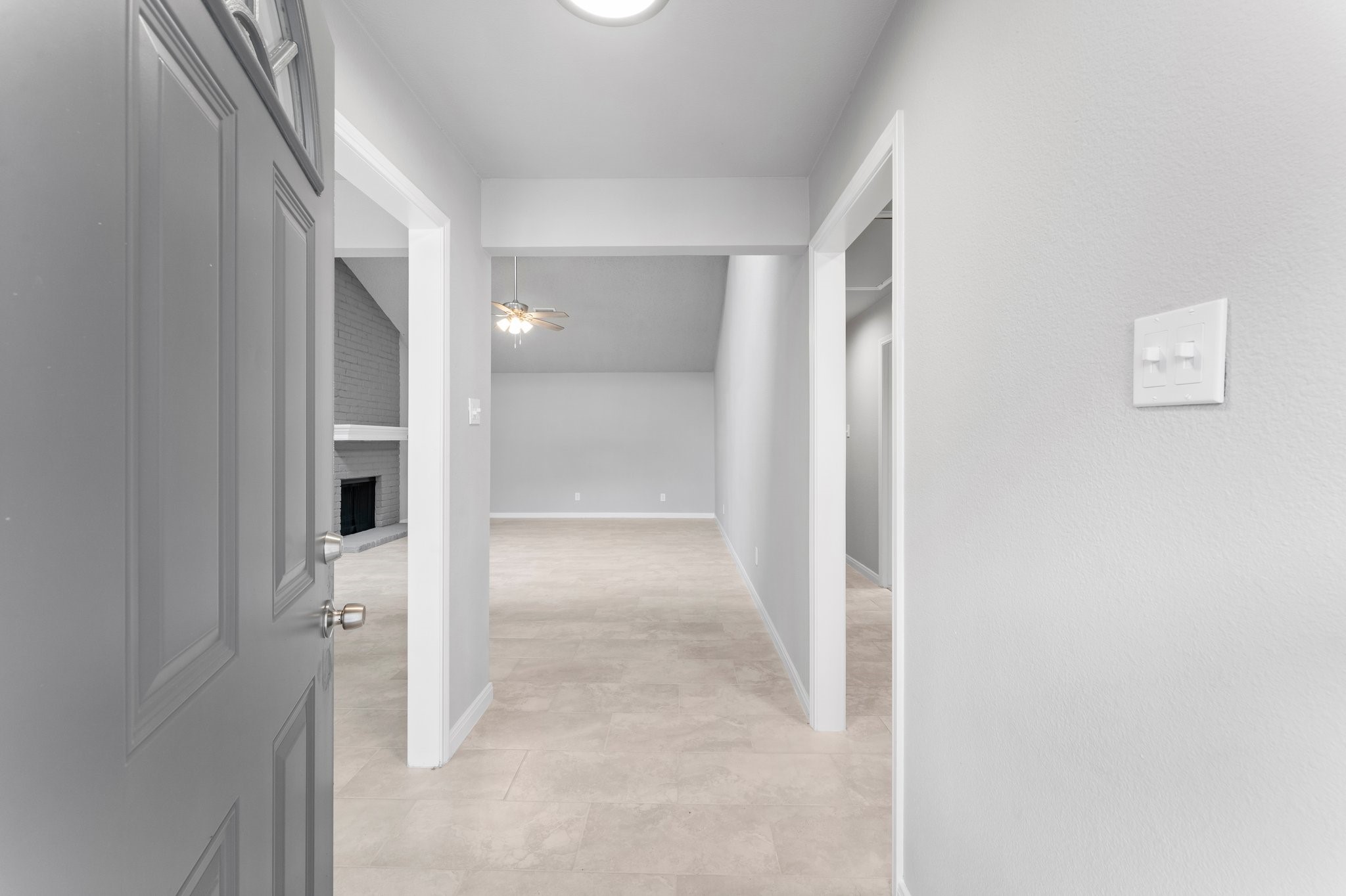 10422 Rockcrest Road Houston, TX 77041 - Photo 3 of 28