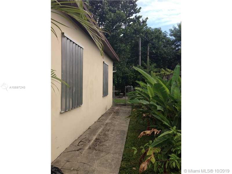 6541 Southwest 18th Street Miami, FL 33155 - Photo 16 of 18