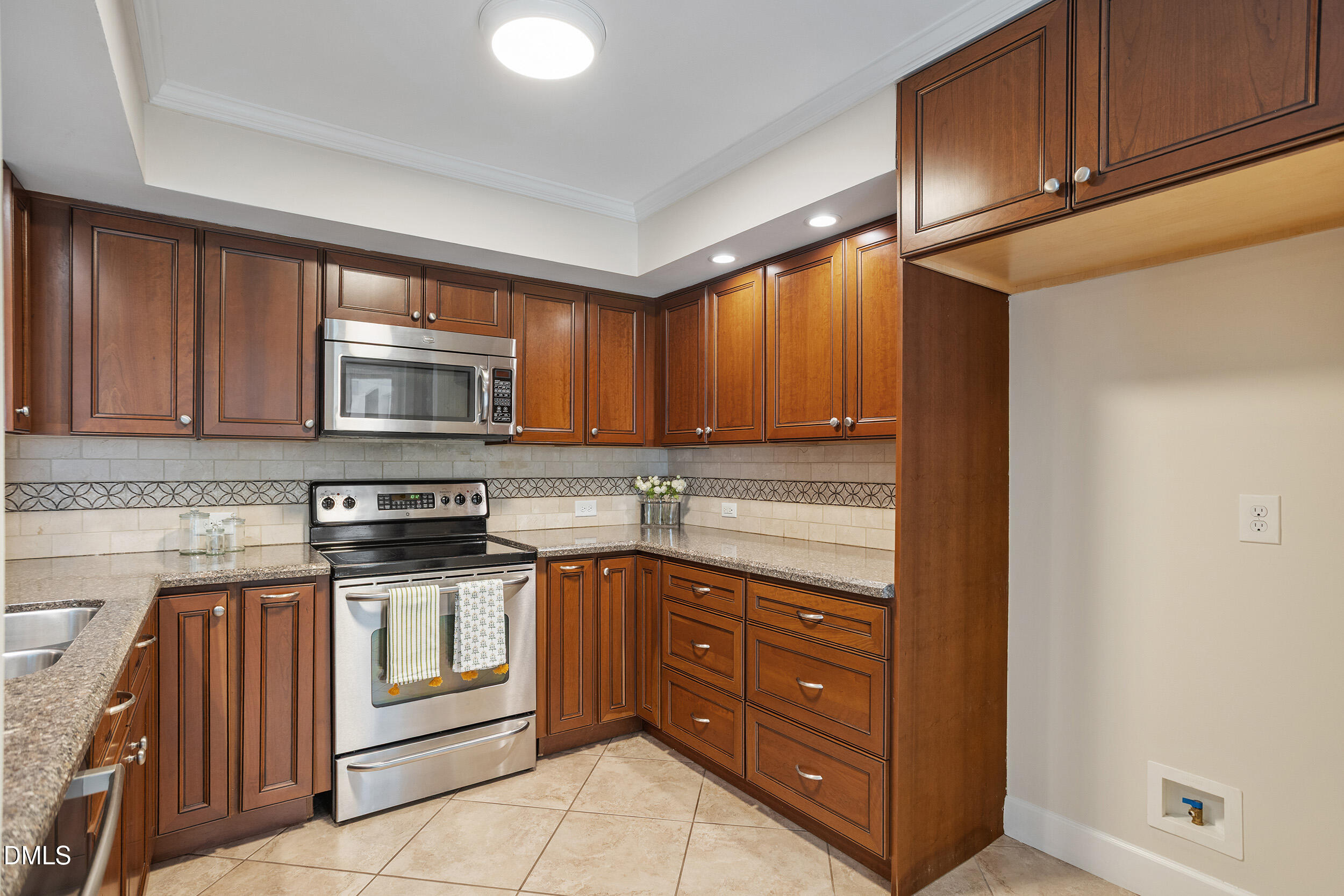 8717 Mansfield Drive Raleigh, NC 27613 - Photo 21 of 45