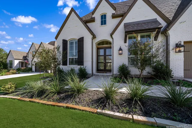 $780,000 | 8608 Shady Gate, Boerne, TX 78015