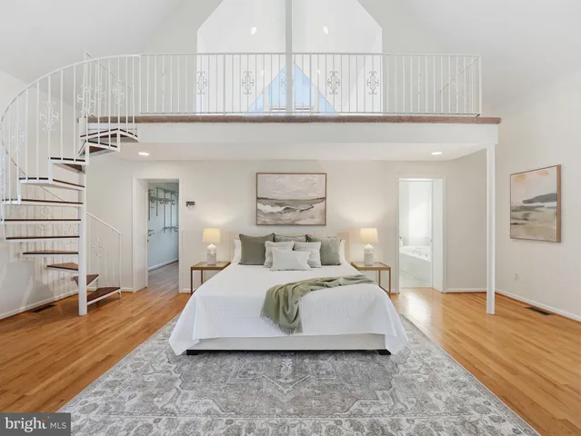 $1,386,000 | 3501 Perry Street, Fairfax, VA 22030