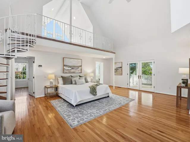 $1,386,000 | 3501 Perry Street, Fairfax, VA 22030