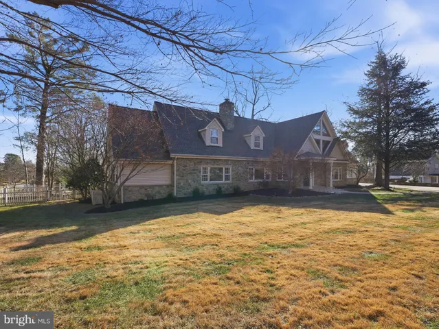 $1,386,000 | 3501 Perry Street, Fairfax, VA 22030