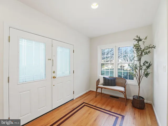 $1,386,000 | 3501 Perry Street, Fairfax, VA 22030