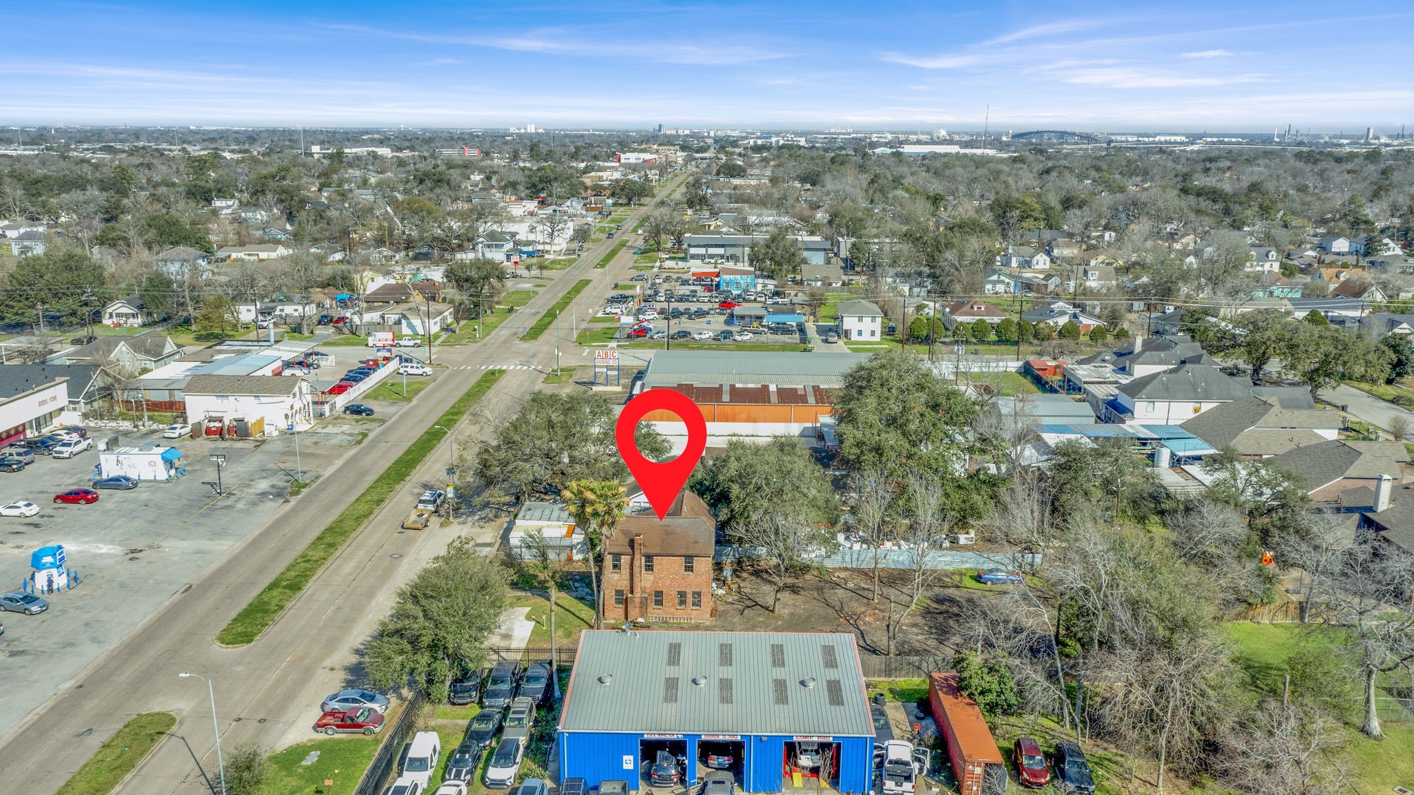 3727 Broadway Street Houston, TX 77017 - Photo 36 of 43 an aerial view of residential houses with outdoor space and seating