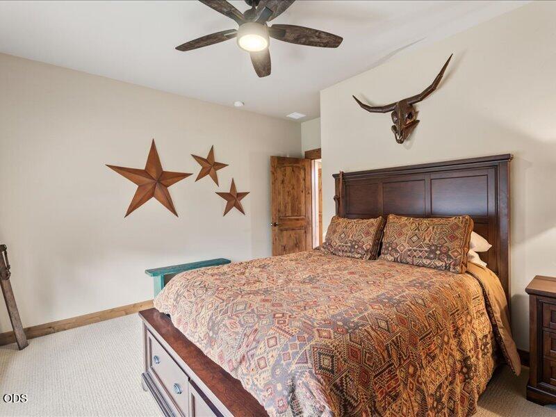 360 Vista Rim Drive Redmond, OR 97756 - Photo 31 of 147