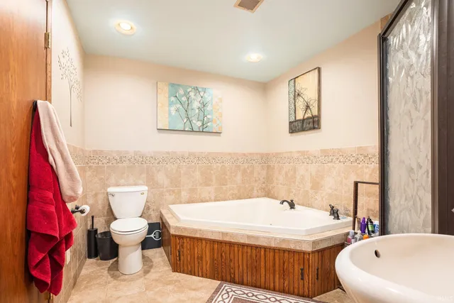 $315,000 | 10350 Rosewood Court, Osceola, IN 46561