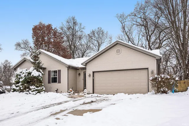 $315,000 | 10350 Rosewood Court, Osceola, IN 46561