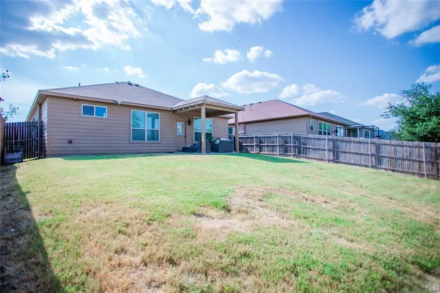 $1,925 | 10412 Talus Drive, Fort Worth, TX 76131