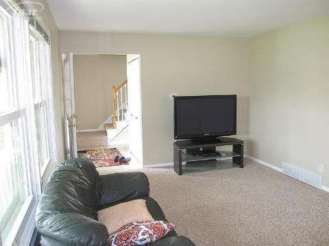 5133 Middleboro Road Grand Blanc, MI 48439 - Photo 5 of 33 20376506-4.JPG