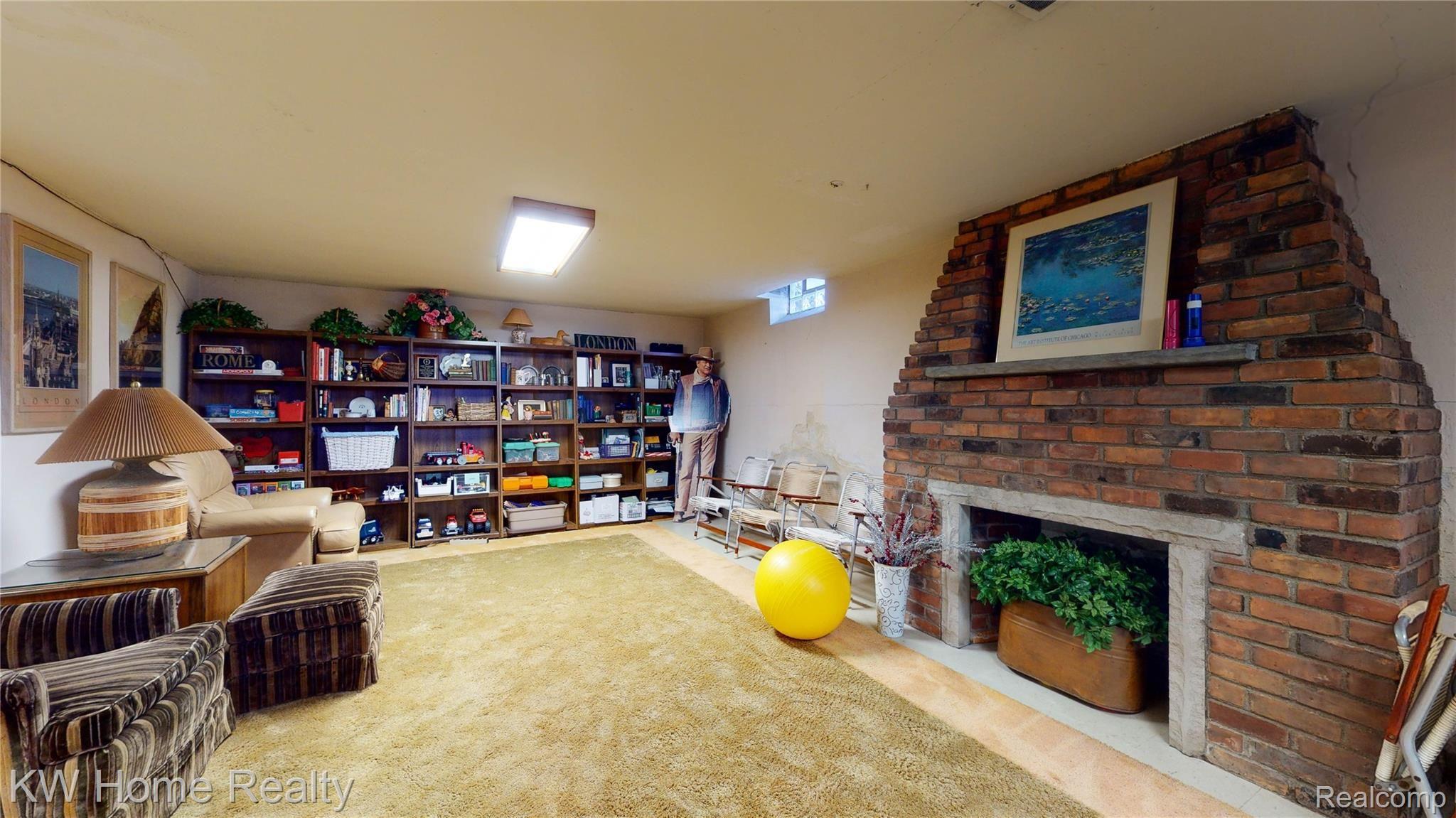 1146 Yorkshire Road Grosse Pointe, MI 48230 - Photo 36 of 39 int-34.jpg-FULL