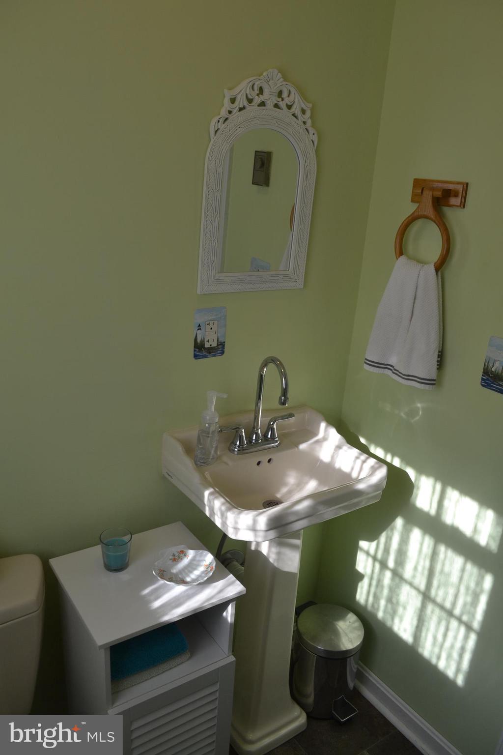 301 Caroline Avenue Ridgely, MD 21660 - Photo 16 of 36 1/2 Bath