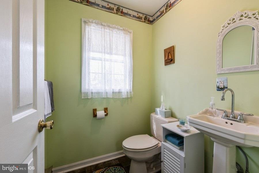301 Caroline Avenue Ridgely, MD 21660 - Photo 26 of 36 Full Bath