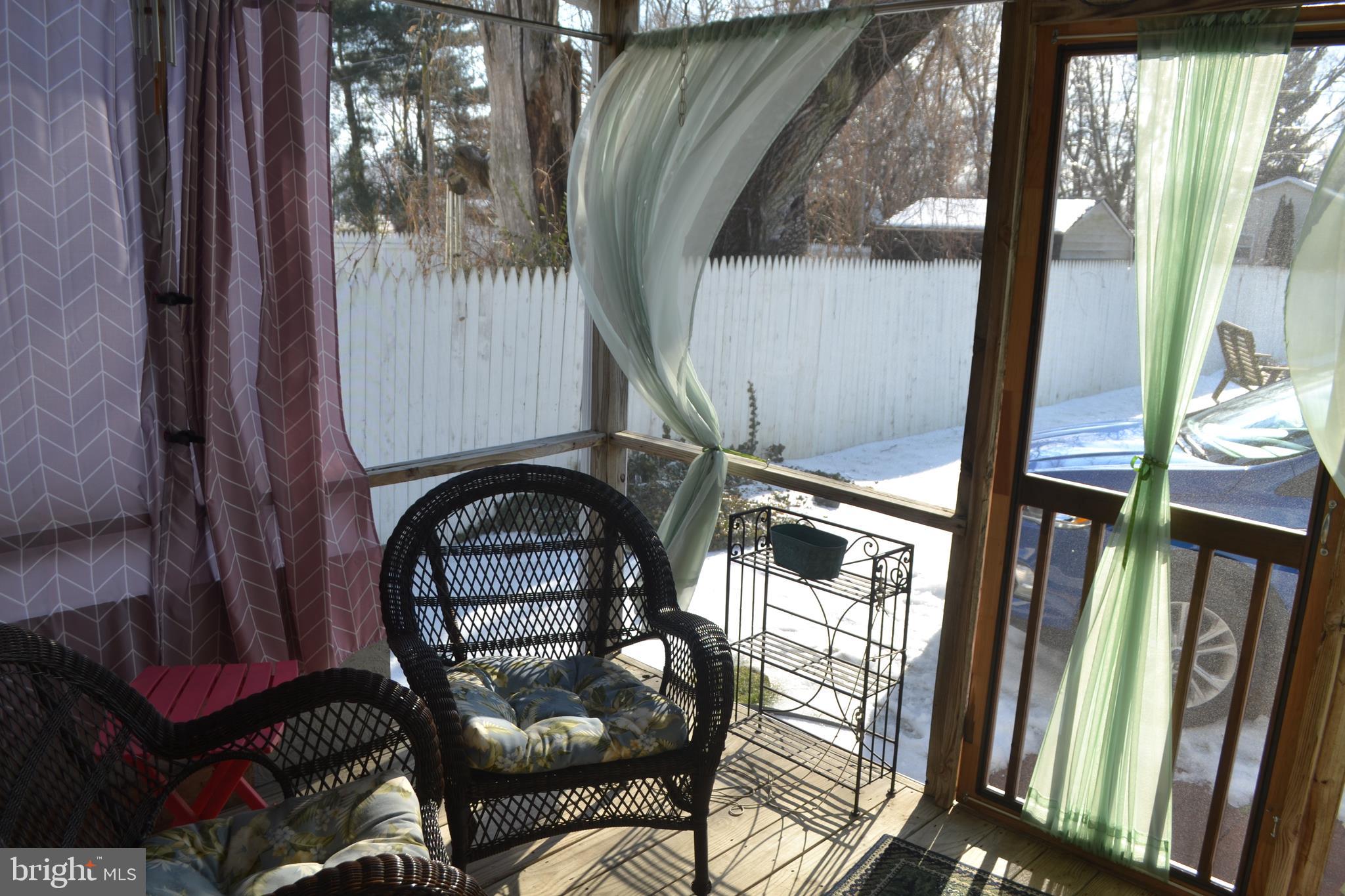 301 Caroline Avenue Ridgely, MD 21660 - Photo 29 of 36 Back Porch
