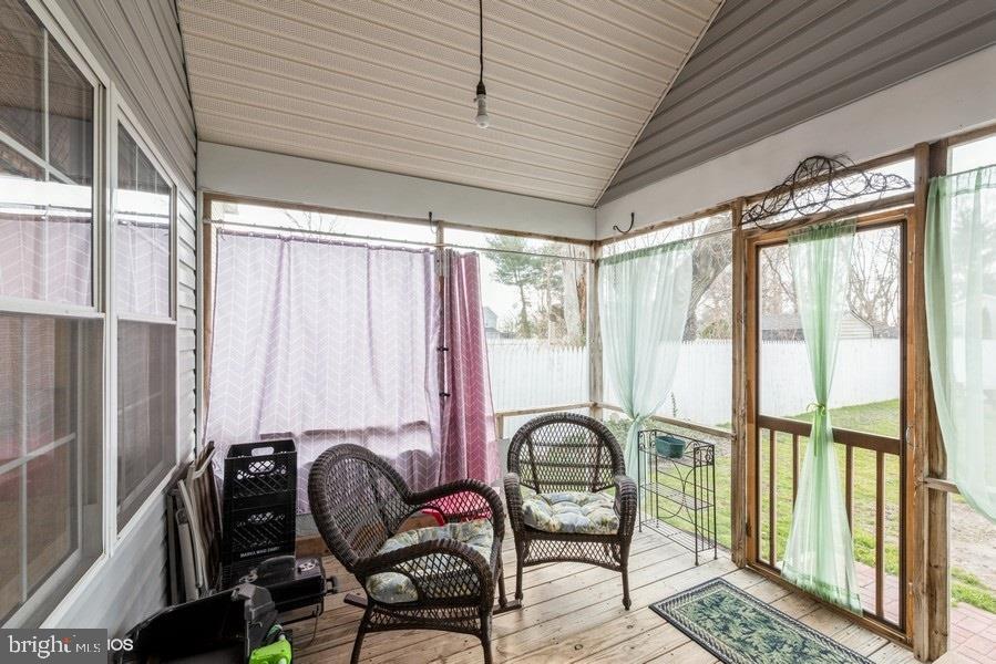 301 Caroline Avenue Ridgely, MD 21660 - Photo 30 of 36 Back Porch
