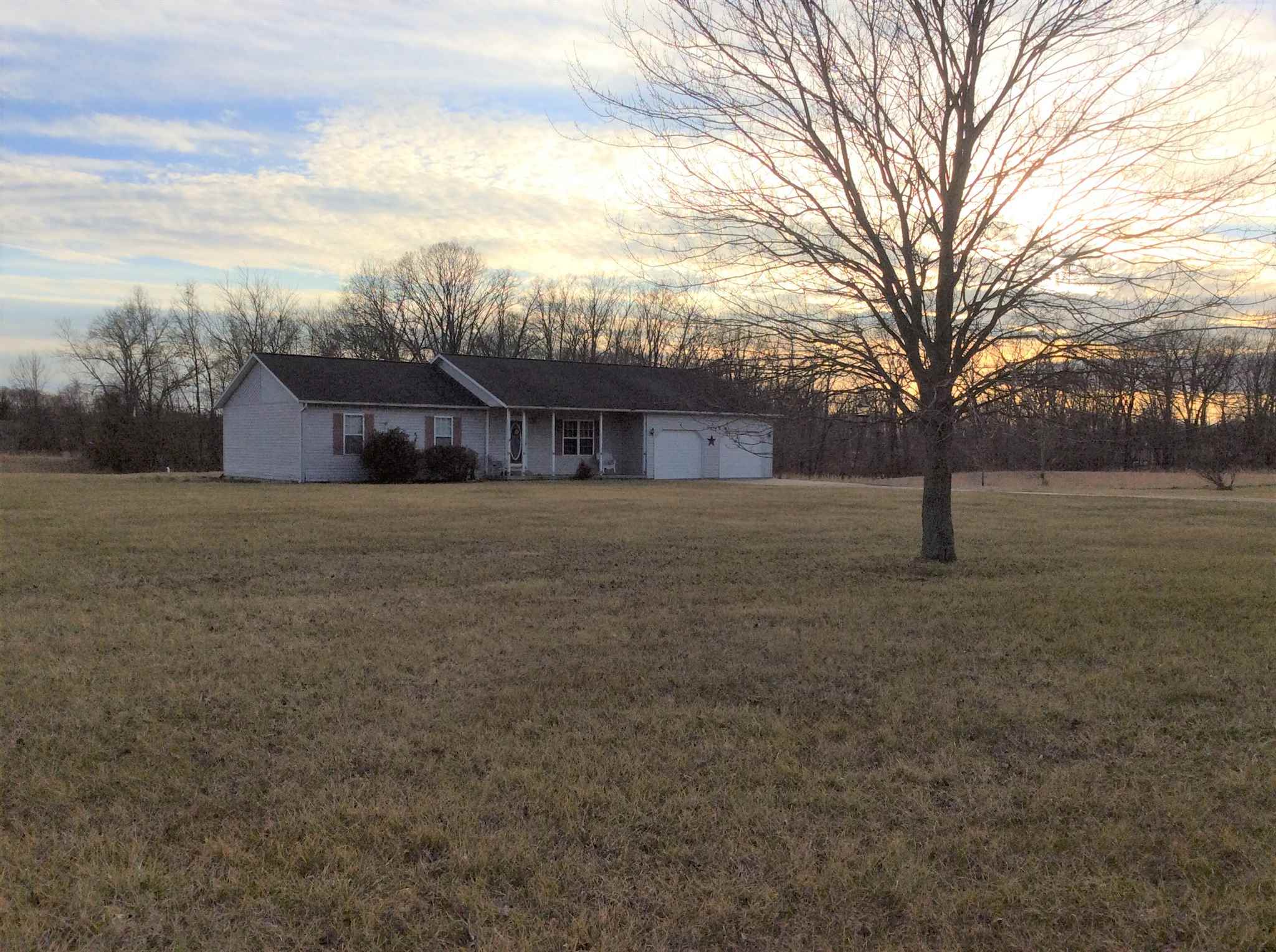 13247 Smith Road Mount Vernon, IL 62864 - Photo 1 of 35