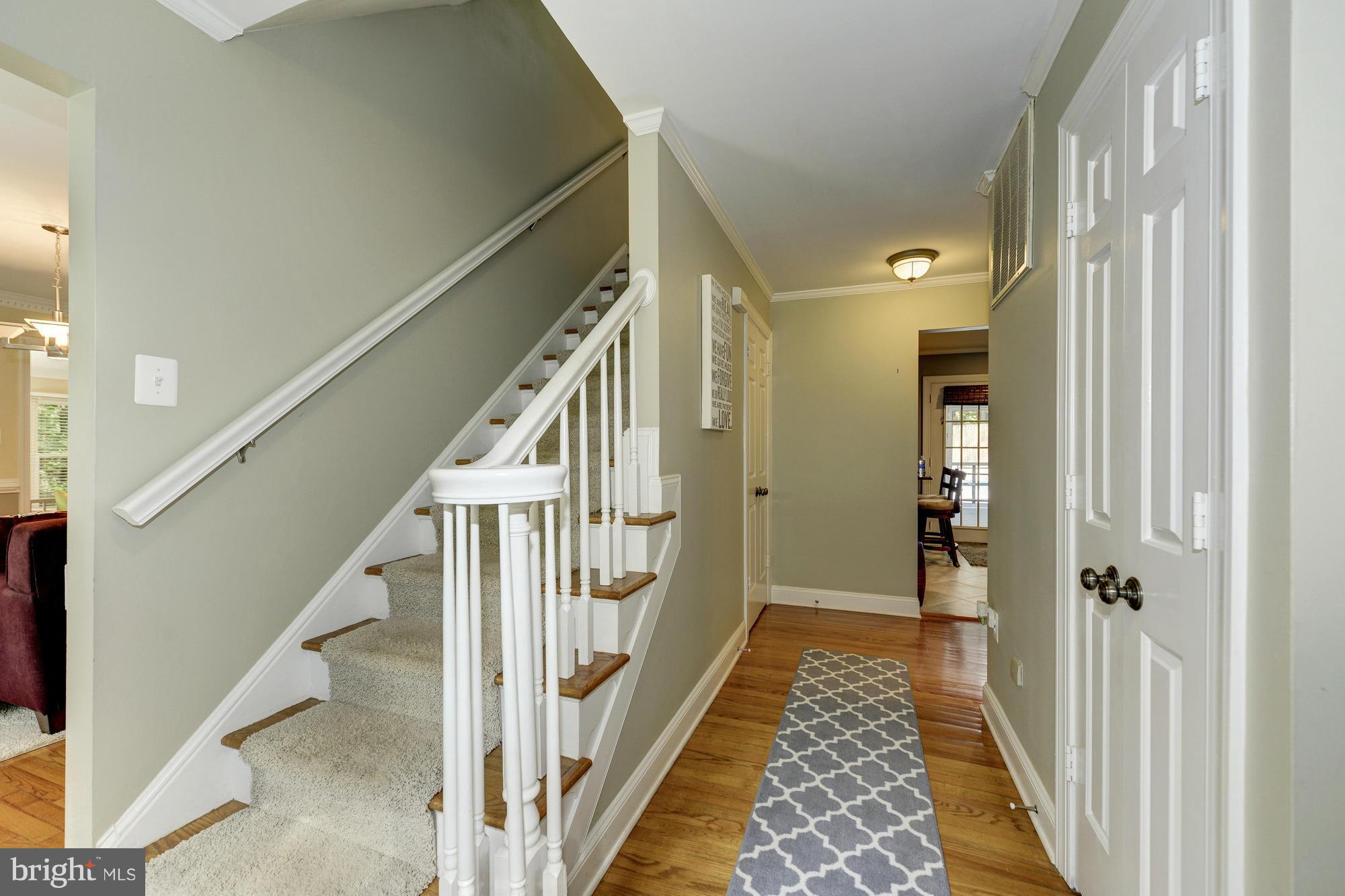 3664 Russell Road Woodbridge, VA 22192 - Photo 11 of 30 Foyer