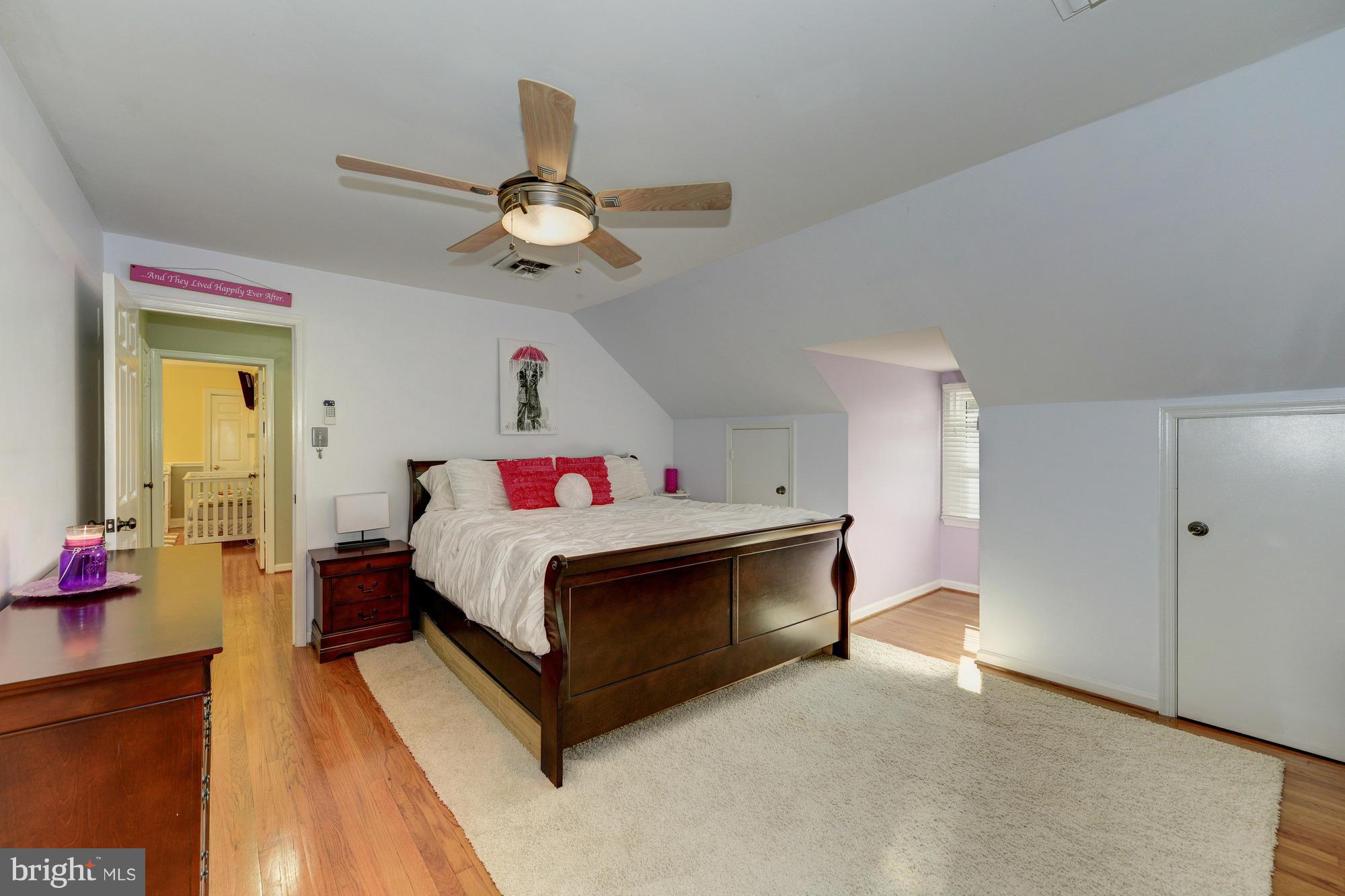 3664 Russell Road Woodbridge, VA 22192 - Photo 16 of 30 Bedroom (Master)