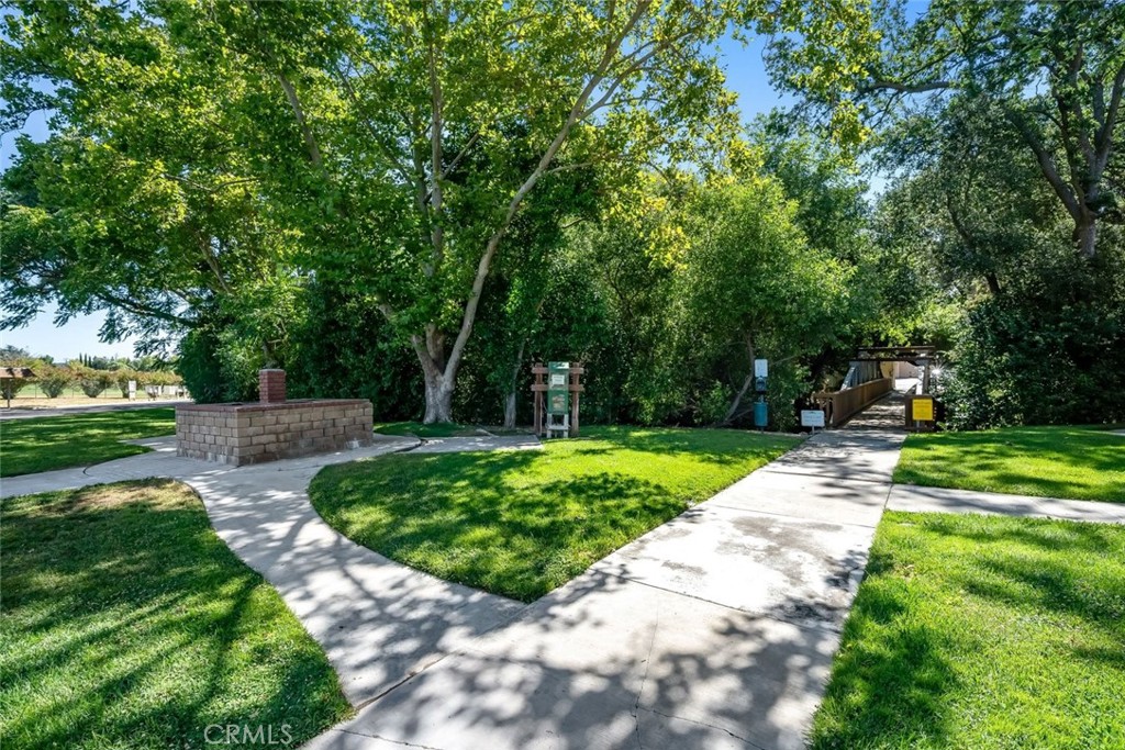 126 Flag Way, Unit B Paso Robles, CA 93446 - Photo 37 of 38