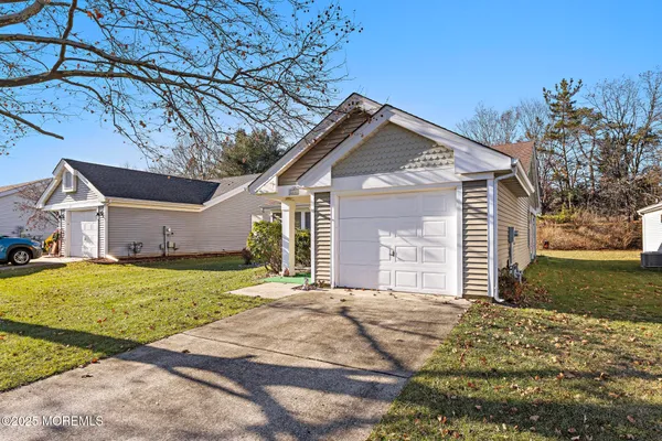 $260,000 | 2246 Agincourt Road, Toms River, NJ 08755