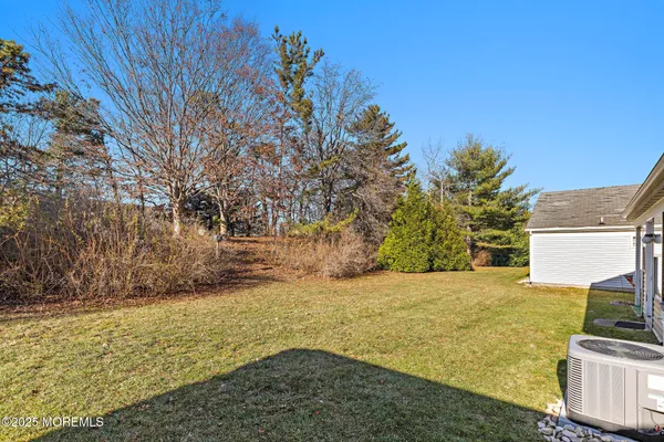 $260,000 | 2246 Agincourt Road, Toms River, NJ 08755