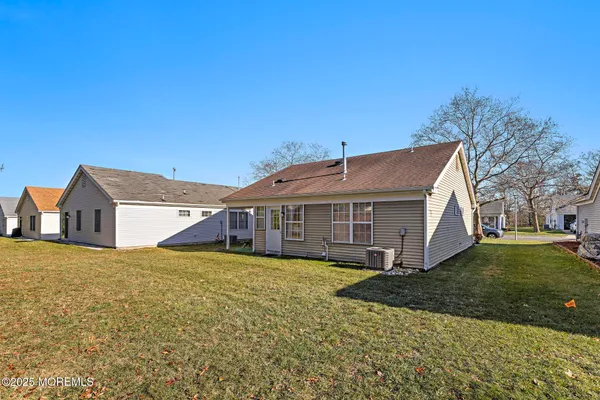 $260,000 | 2246 Agincourt Road, Toms River, NJ 08755