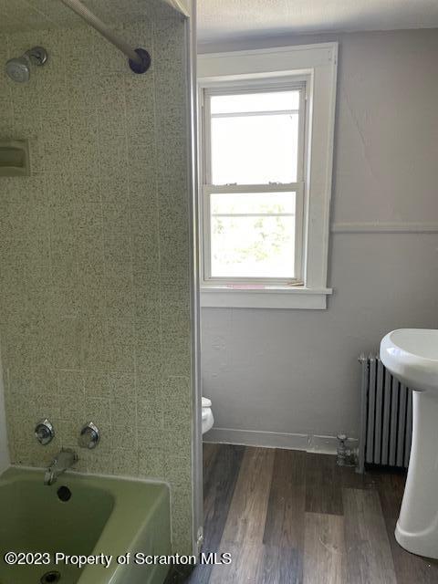 1225 South Main Street, Unit 6 Old Forge, PA 18518 - Photo 7 of 9 a bathroom with a window