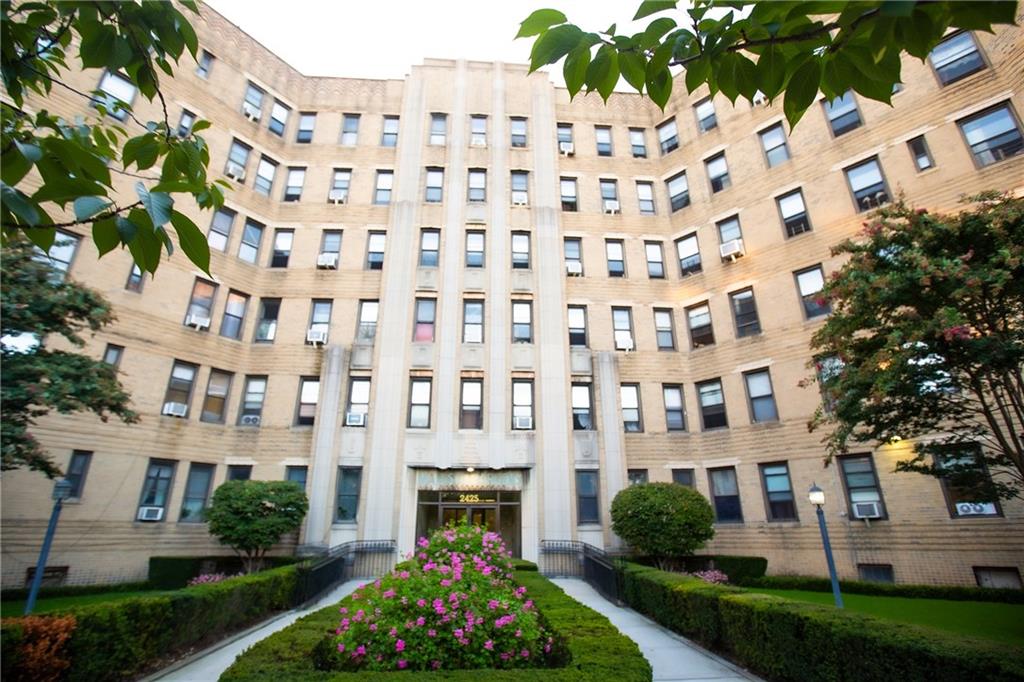 2425 Kings Highway, Unit D5 Brooklyn, NY 11229 - Photo 1 of 17 a front view of a building