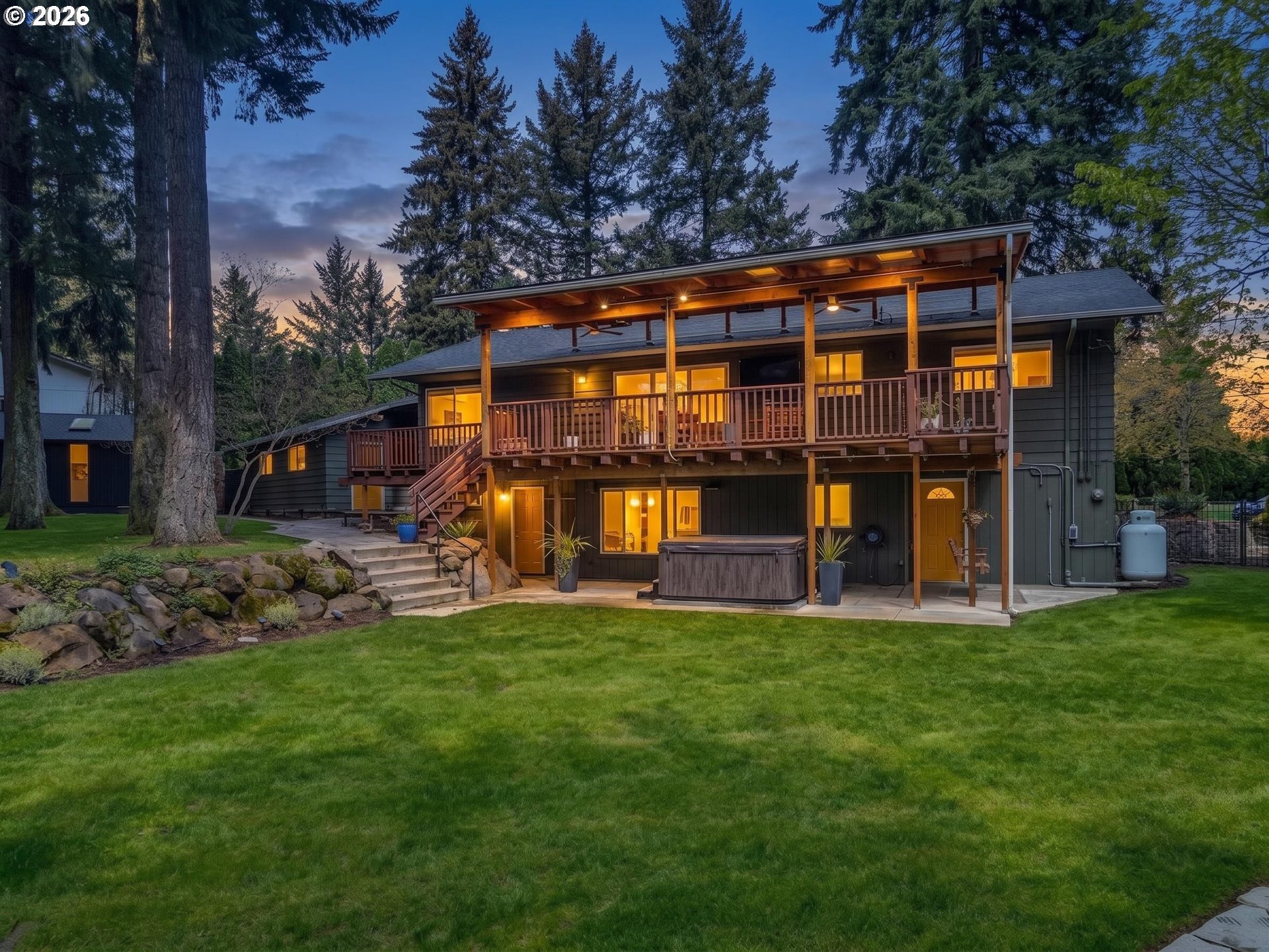 2414 Southeast Bella Vista Road Vancouver, WA 98683 - Photo 6 of 45 Deck