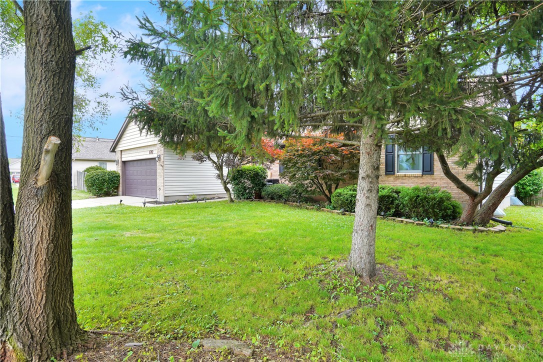 720 Beachler Road Carlisle, OH 45005 - Photo 3 of 36 Gallery Image 3