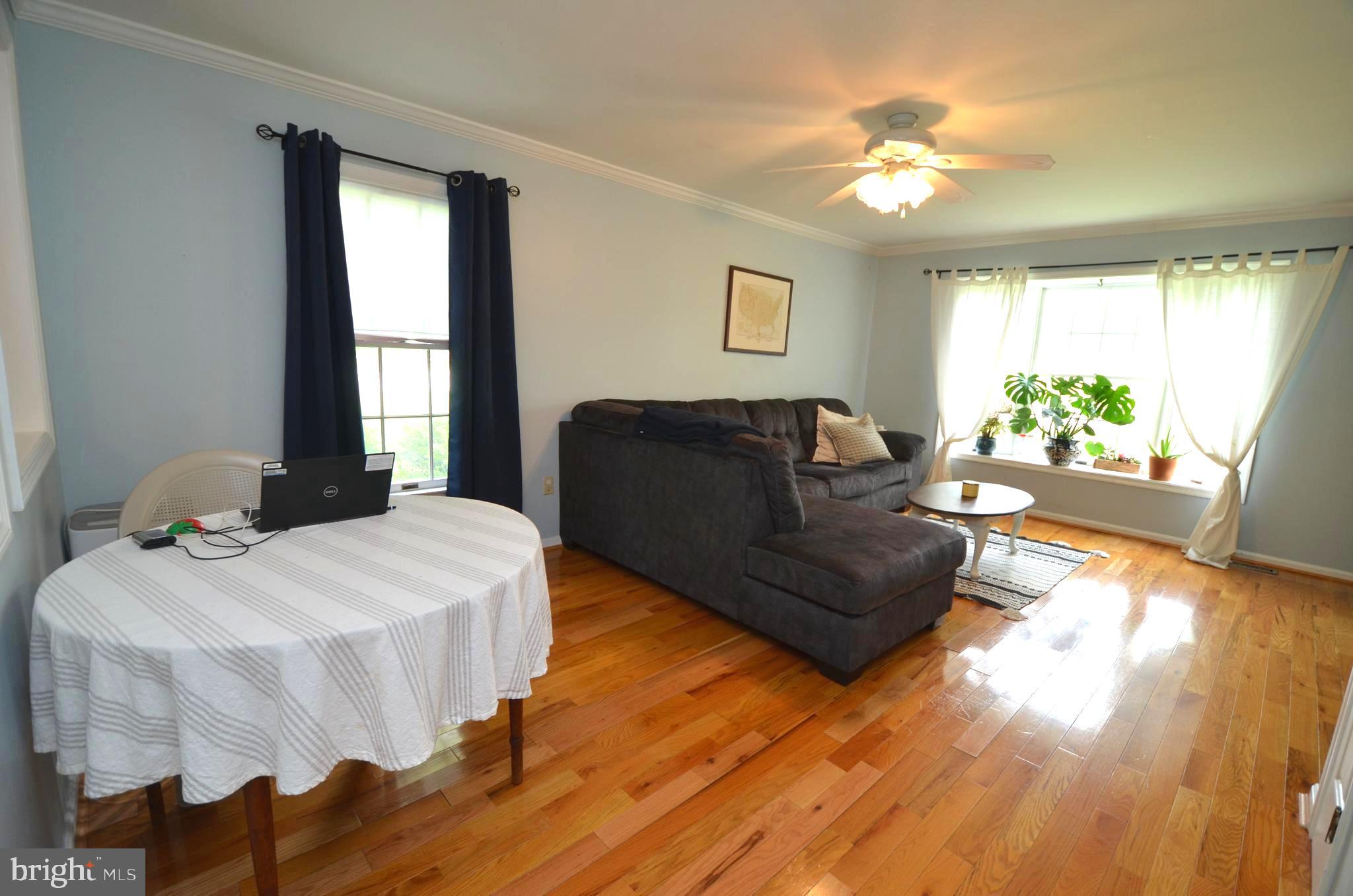 1527 Snug Harbor Road Shady Side, MD 20764 - Photo 10 of 39 Living room with hardwood floors