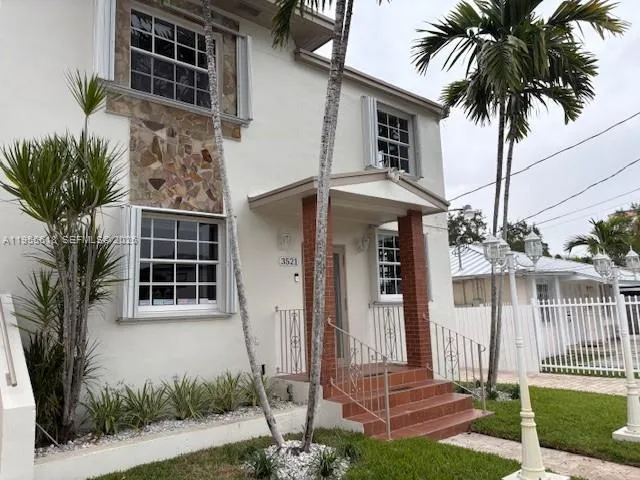 $4,200 | 3521 Southwest 23rd Street, Unit 3521, Miami, FL 33145