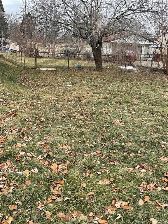 N North Gulley Road Dearborn Heights, MI 48127 - Photo 3 of 5