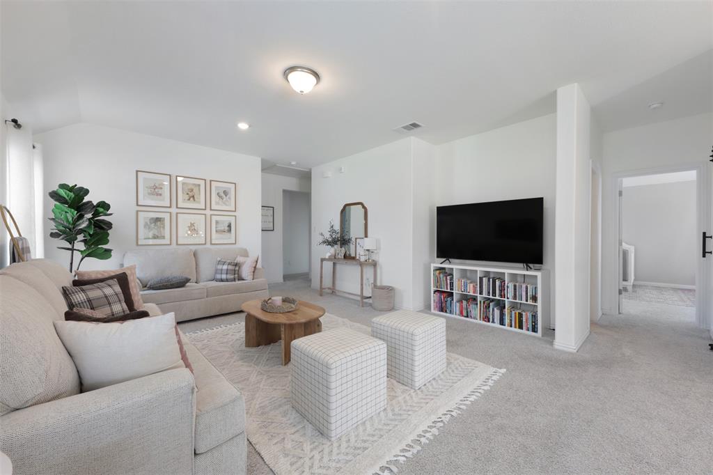 2176 Spencer Lane Carrollton, TX 75010 - Photo 14 of 33