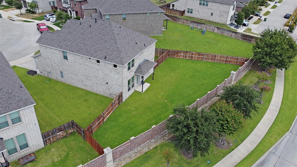 2176 Spencer Lane Carrollton, TX 75010 - Photo 28 of 33