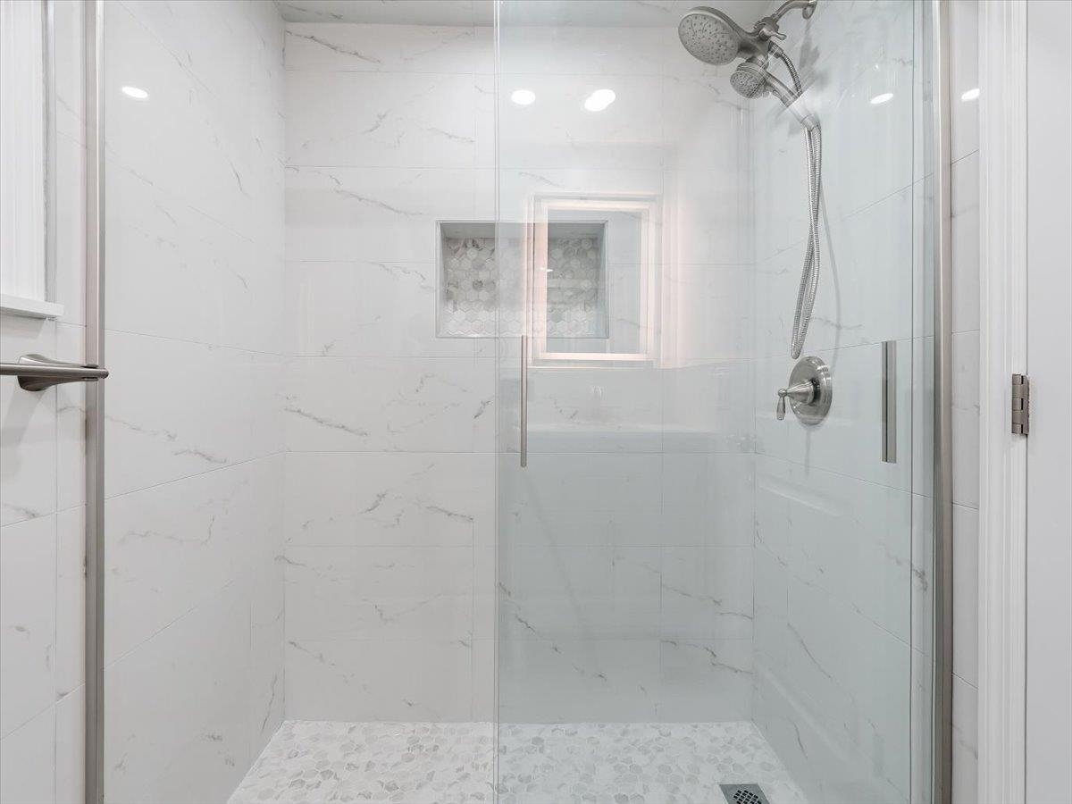 119 Bergen Street, Unit 2 Harrison, NJ 07029 - Photo 12 of 30