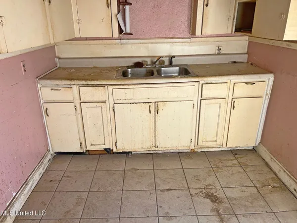 $14,900 | 340 Broadview Street, Jackson, MS 39209
