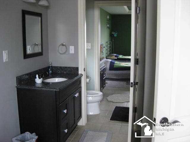 1024 Abbey Road Monroe, MI 48161 - Photo 12 of 27 Jack & Jill