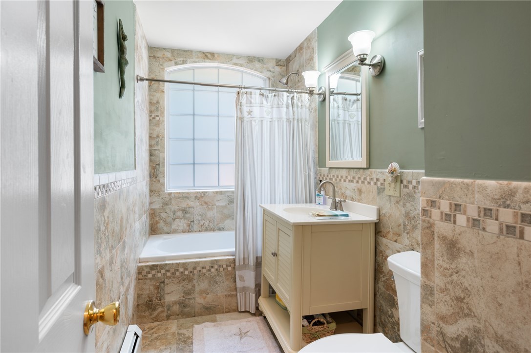 24 Quannacut Road Westerly, RI 02891 - Photo 10 of 20