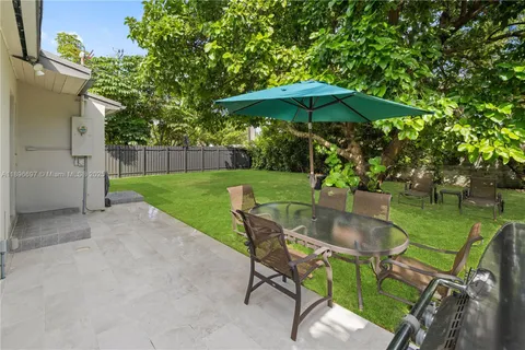 $690,000 | 6395 Southwest 41st Street, South Miami, FL 33155