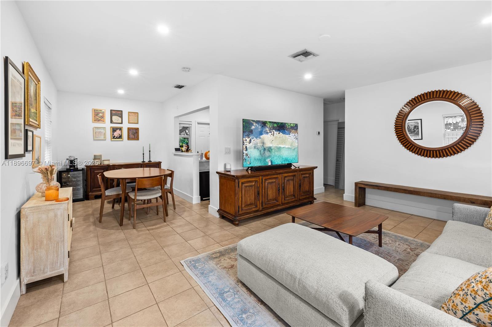 6395 Southwest 41st Street South Miami, FL 33155 - Photo 5 of 14