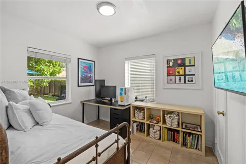 $690,000 | 6395 Southwest 41st Street, South Miami, FL 33155