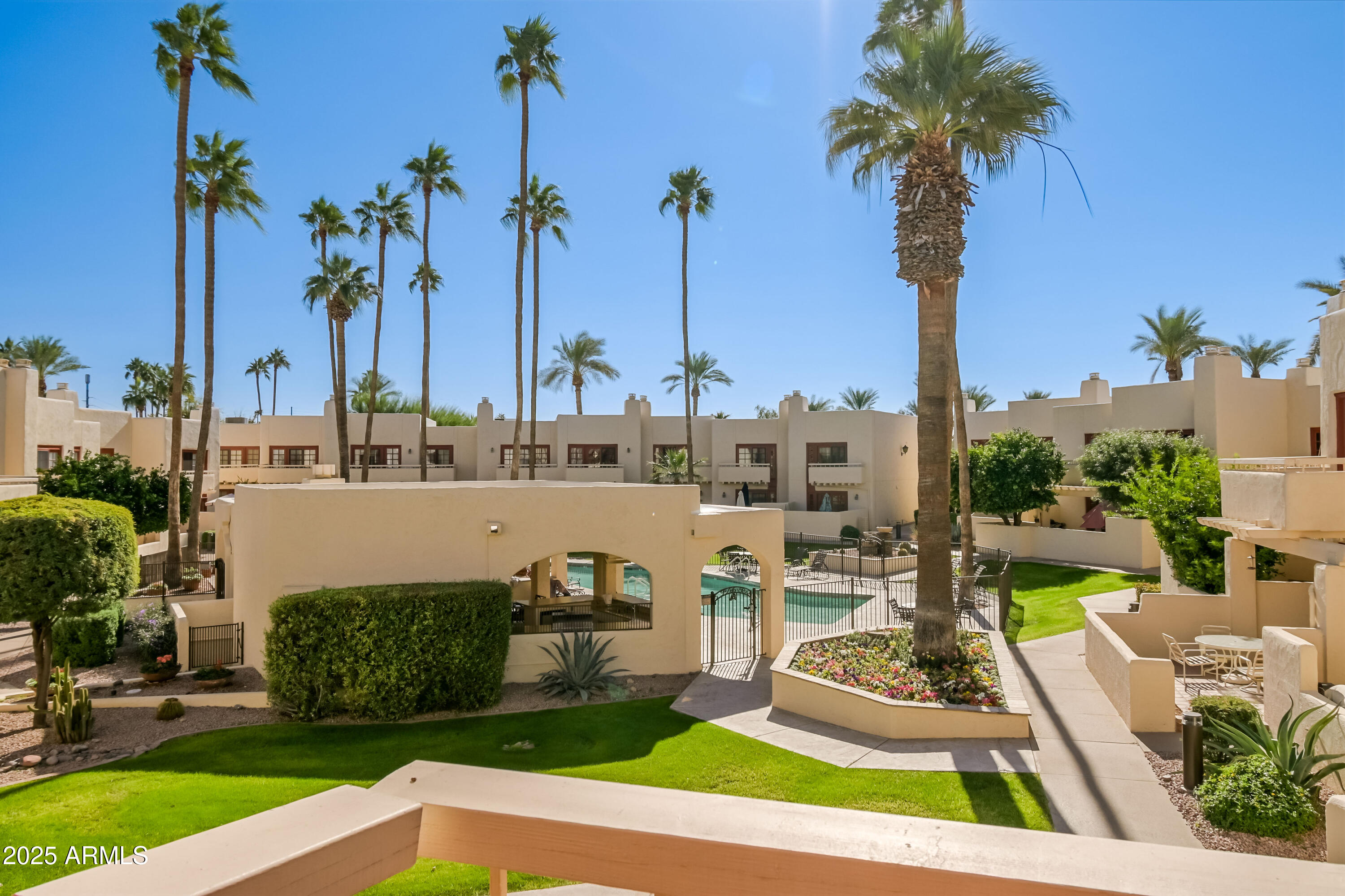 6150 North Scottsdale Road, Unit 1 Paradise Valley, AZ 85253 - Photo 21 of 41 GuestBedroomView
